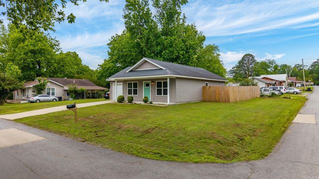 211 N College Street, Sheridan, AR 72150