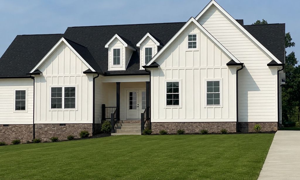 1244 Breeden road, Charlotte, TN 37036