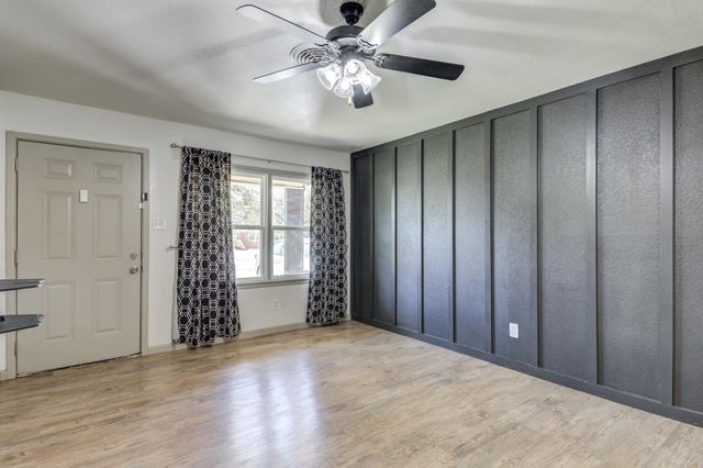 409 Bangor Avenue, Lubbock, TX 79416