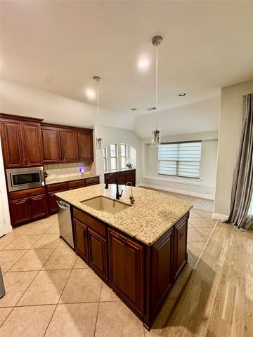 2324 Kemerton Drive, Plano, TX 75025