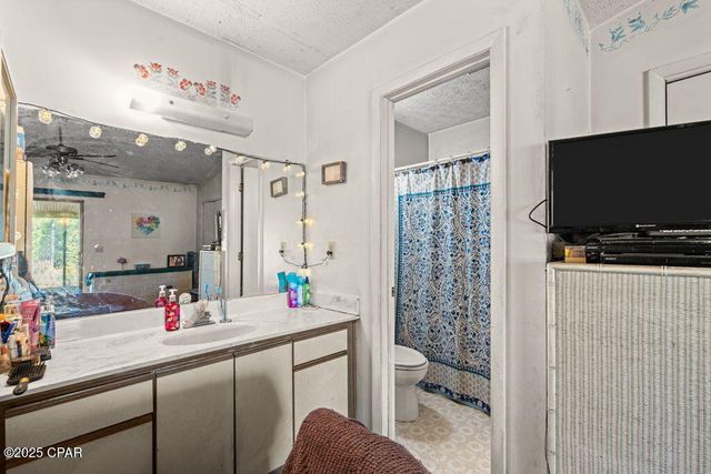 3376 Fawn Place, Chipley, FL 32428