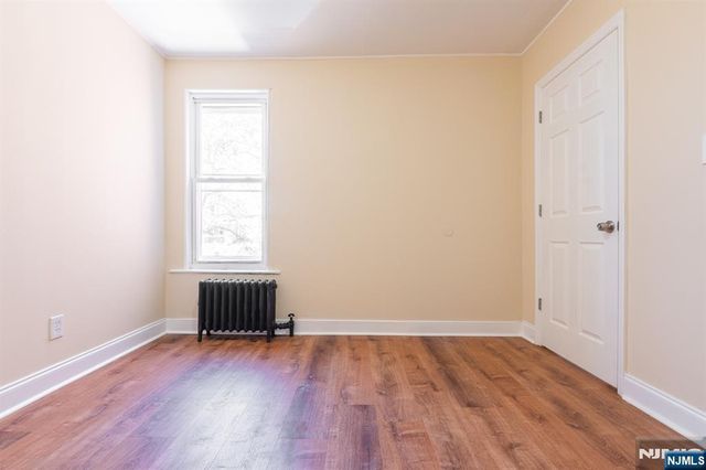 110 Summer, Newark, NJ 07104