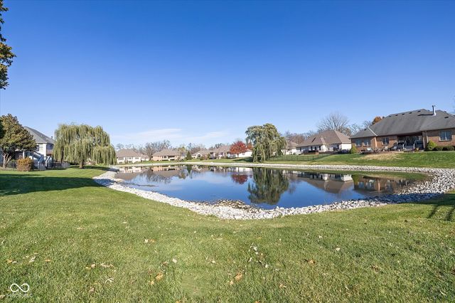 383 Walnut Woods Drive, Greenwood, IN 46142