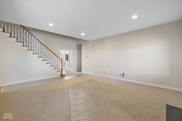 383 Walnut Woods Drive, Greenwood, IN 46142