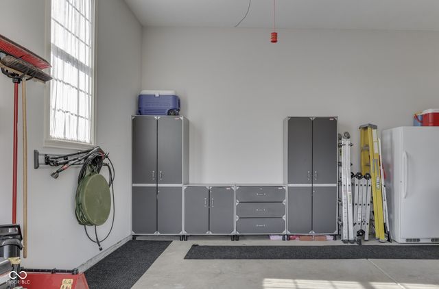 383 Walnut Woods Drive, Greenwood, IN 46142