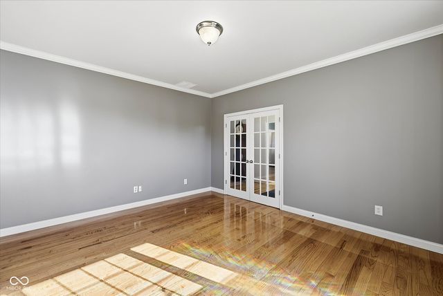 383 Walnut Woods Drive, Greenwood, IN 46142