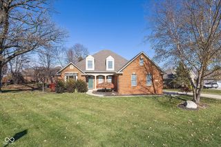 383 Walnut Woods Drive, Greenwood, IN 46142