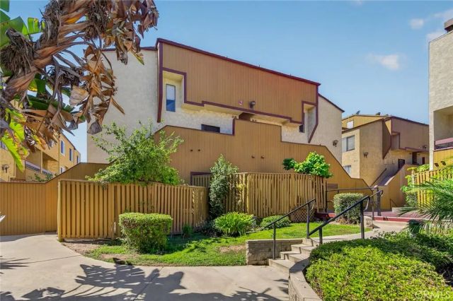 1026 S Marengo Ave. 2, Alhambra, CA 91803