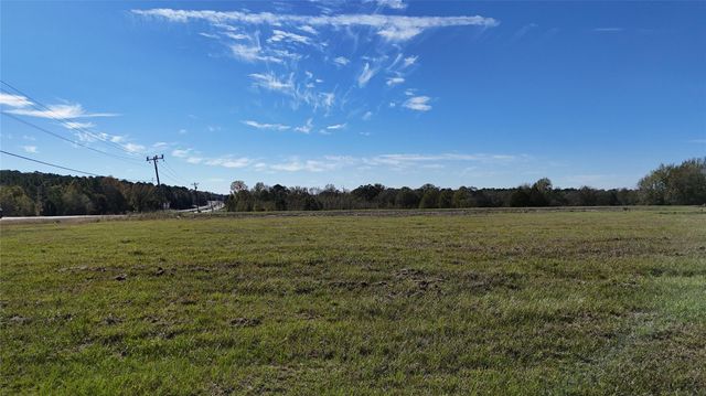 4732 Us Highway 59 S, Livingston, TX 77351