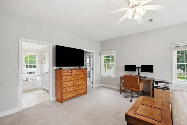 18 Damon Rd, Scituate, MA 02066