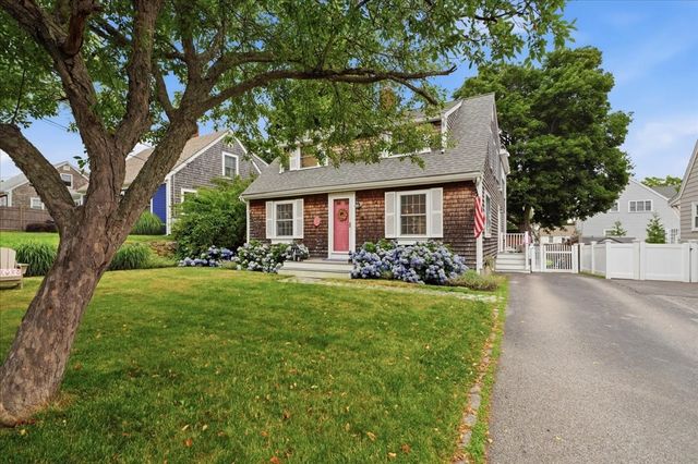 18 Damon Rd, Scituate, MA 02066