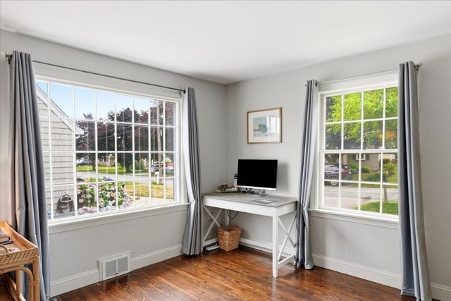 18 Damon Rd, Scituate, MA 02066