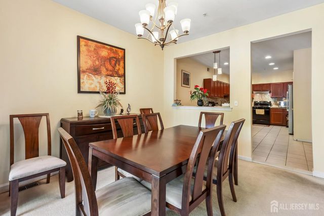 67 Forest Drive, Piscataway, NJ 08854