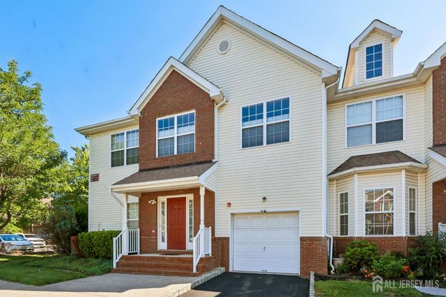67 Forest Drive, Piscataway, NJ 08854