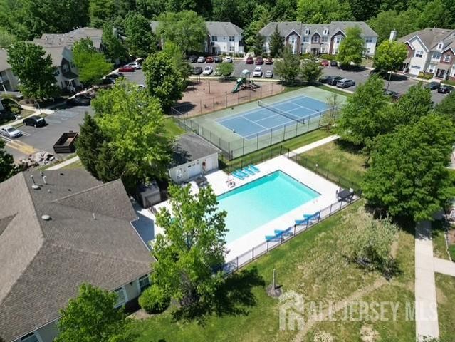 67 Forest Drive, Piscataway, NJ 08854