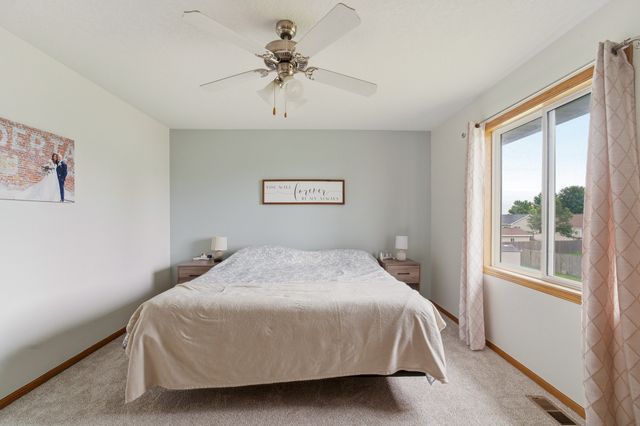 602 25th Street SE, Altoona, IA 50009