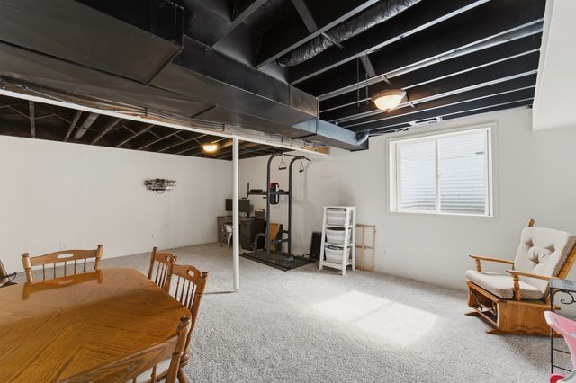 602 25th Street SE, Altoona, IA 50009