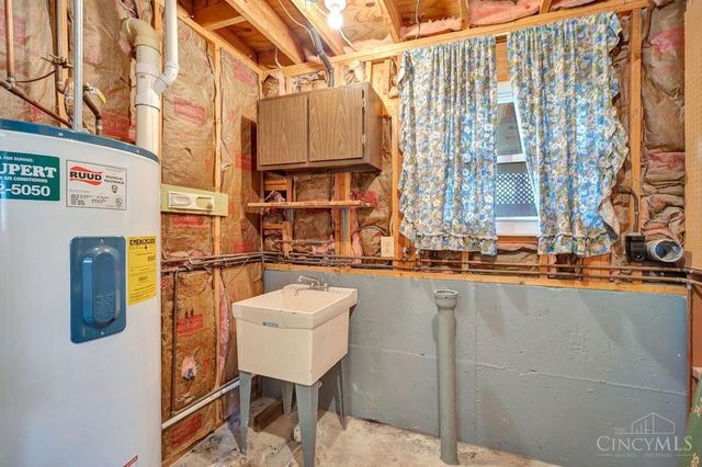 328 Clareknoll Court, Cincinnati, OH 45238