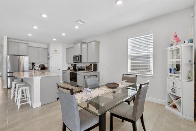 152 BRIGHT IBIS AVENUE, Apollo Beach, FL 33572