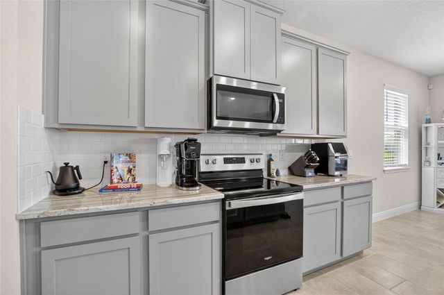 152 BRIGHT IBIS AVENUE, Apollo Beach, FL 33572