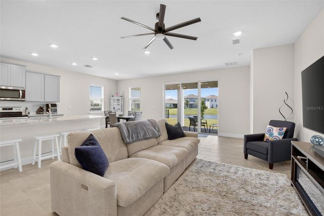 152 BRIGHT IBIS AVENUE, Apollo Beach, FL 33572