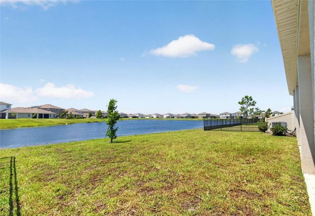 152 BRIGHT IBIS AVENUE, Apollo Beach, FL 33572