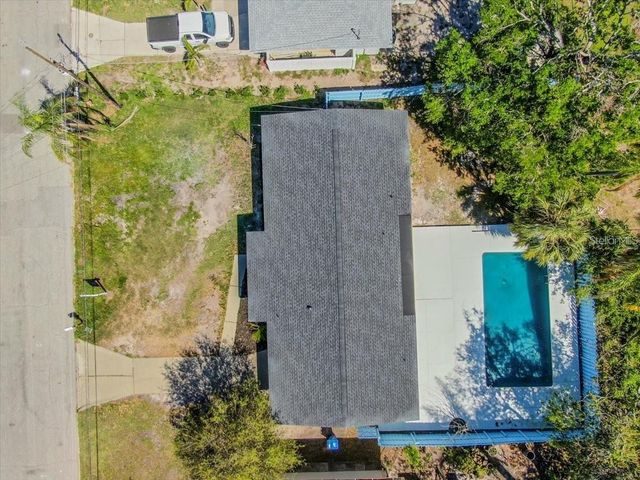 203 22ND STREET NE, Bradenton, FL 34208