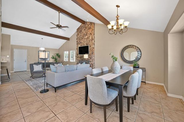 8350 Bianchi Rd, Roseville, CA 95747