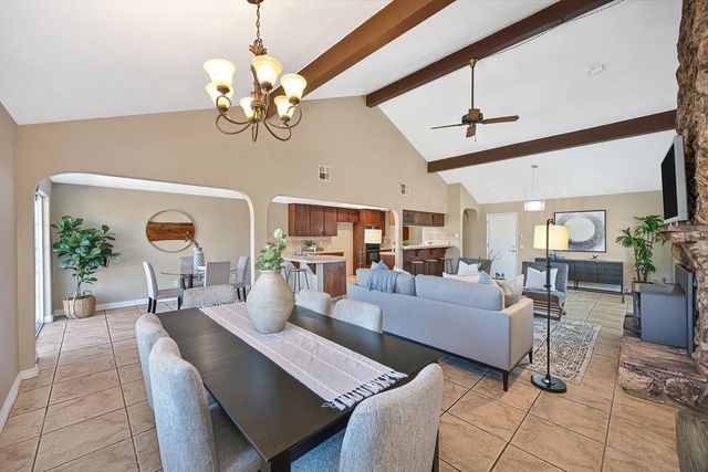 8350 Bianchi Rd, Roseville, CA 95747