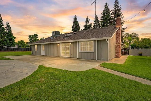 8350 Bianchi Rd, Roseville, CA 95747