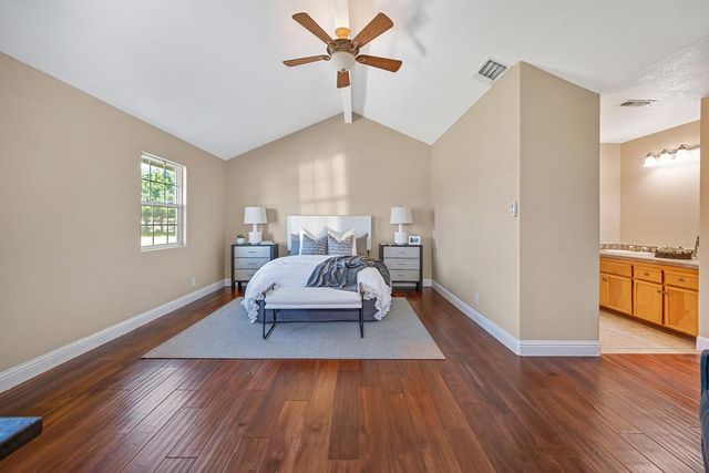 8350 Bianchi Rd, Roseville, CA 95747