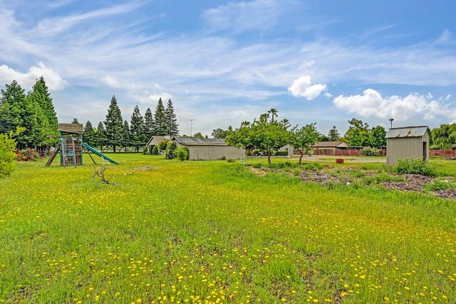 8350 Bianchi Rd, Roseville, CA 95747