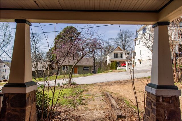 224 S Church Avenue, Fayetteville, AR 72701