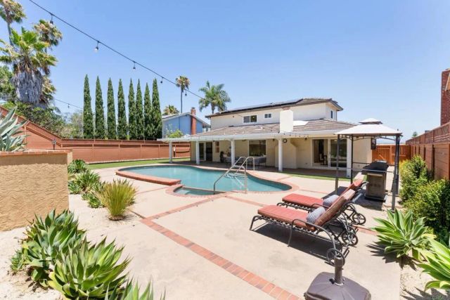 5736 Soledad Mountain Road, La Jolla, CA 92037
