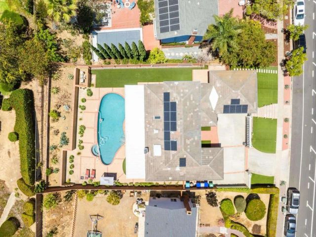 5736 Soledad Mountain Road, La Jolla, CA 92037