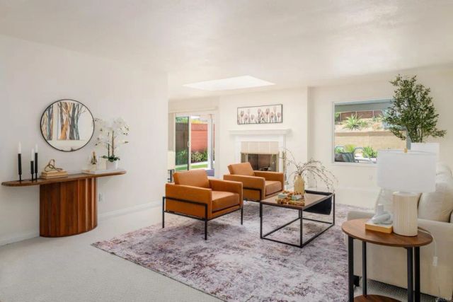 5736 Soledad Mountain Road, La Jolla, CA 92037