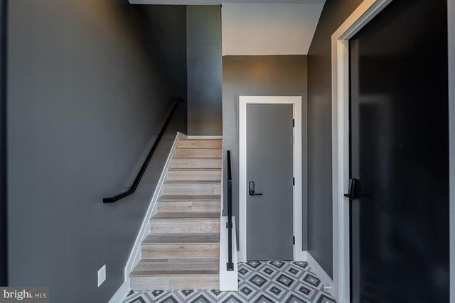 1215 HOLBROOK TER NE #1, Washington, DC 20002