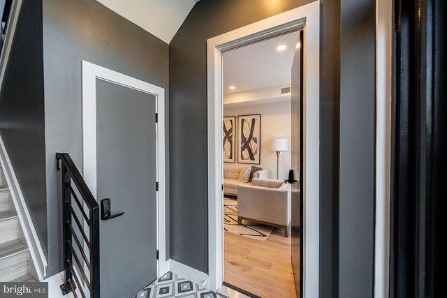 1215 HOLBROOK TER NE #1, Washington, DC 20002