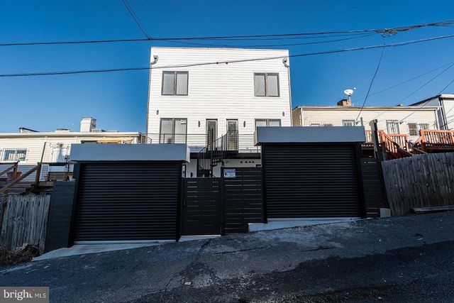 1215 HOLBROOK TER NE #1, Washington, DC 20002