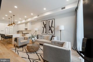 1215 HOLBROOK TER NE #1, Washington, DC 20002