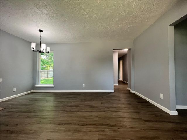 17023 Sunshine Street, Houston, TX 77049