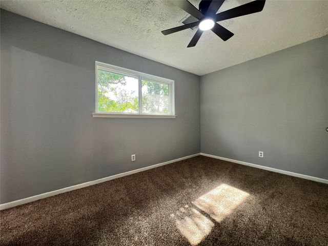 17023 Sunshine Street, Houston, TX 77049