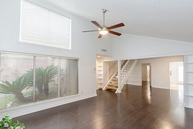 1911 Trixie Lane, Houston, TX 77042