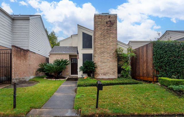 1911 Trixie Lane, Houston, TX 77042