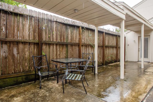 1911 Trixie Lane, Houston, TX 77042