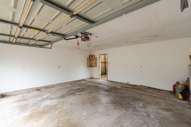 1911 Trixie Lane, Houston, TX 77042