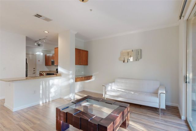 330 Las Colinas Boulevard E 252, Irving, TX 75039