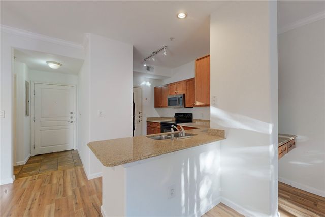 330 Las Colinas Boulevard E 252, Irving, TX 75039