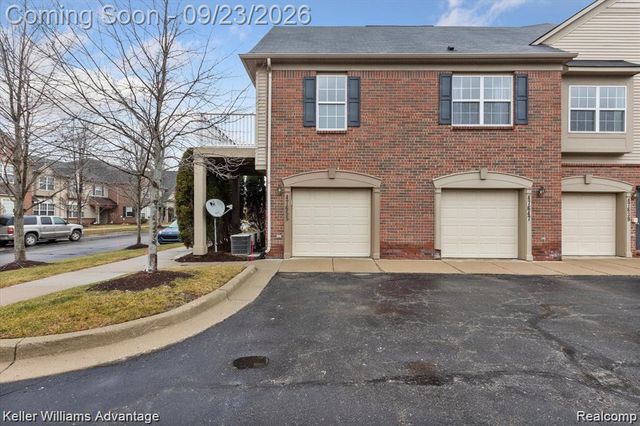 47655 Pembroke Drive, Canton Charter Township, MI 48188