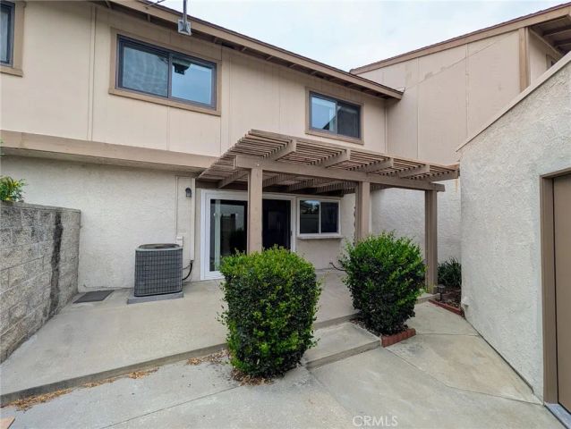 2932 N Cottonwood Street 9, Orange, CA 92865